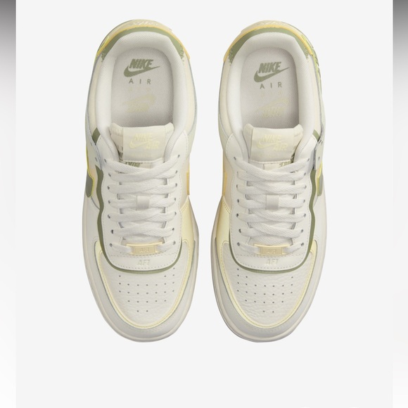 Nike Women's Air Force 1 Shadow Shoes - Picture 2 of 9